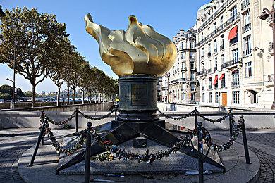 “利维亚的杰洛特” 《堡垒之夜》巫师系列联动正式上线